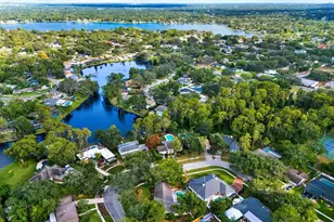 11724 Phoenix Cir, Tampa, FL 33618 - Photo 51