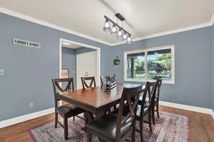 11724 Phoenix Cir, Tampa, FL 33618 - Photo 23