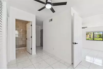 1600 Delaware Avenue NE, Saint Petersburg, FL 33703 - Photo 21