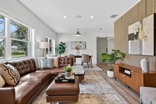 533 34th Ave NE, Saint Petersburg, FL 33704 - Photo 7