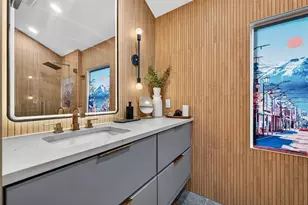 533 34th Ave NE, Saint Petersburg, FL 33704 - Photo 31