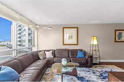 470 3rd Street S #322, Saint Petersburg, FL 33701 - Photo 3