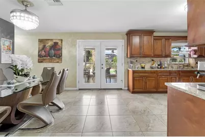 3125 W Henry Avenue, Tampa, FL 33614 - Photo 9