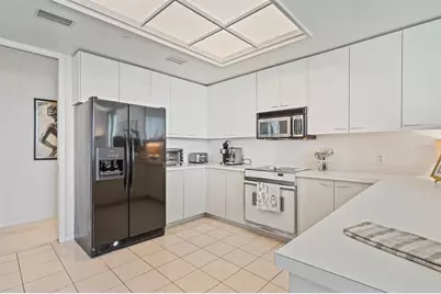 1560 Gulf Boulevard #1507, Clearwater Beach, FL 33767 - Photo 21