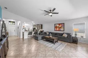 14203 Stockwell Ln, Ruskin, FL 33573 - Photo 7