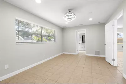 9318 1st Street N, Saint Petersburg, FL 33702 - Photo 25