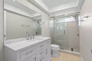 9318 1st St N, Saint Petersburg, FL 33702 - Photo 37