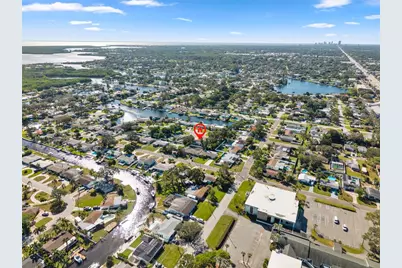 9318 1st Street N, Saint Petersburg, FL 33702 - Photo 47