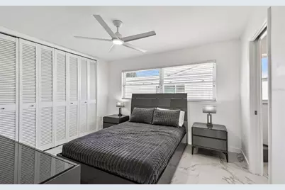 340 Palm Island NE, Clearwater Beach, FL 33767 - Photo 37