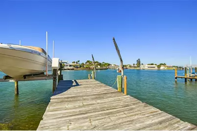 340 Palm Island NE, Clearwater Beach, FL 33767 - Photo 71