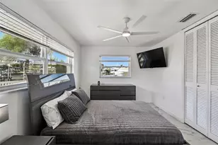 340 Palm Island NE, Clearwater Beach, FL 33767 - Photo 45