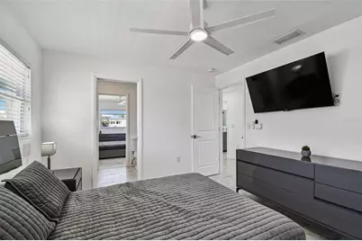 340 Palm Island NE, Clearwater Beach, FL 33767 - Photo 39