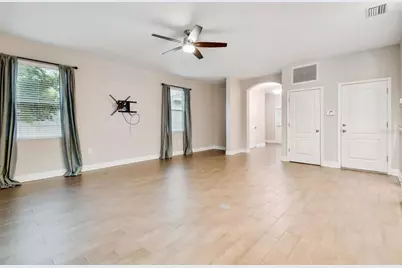 3407 W Bay Avenue, Tampa, FL 33611 - Photo 5