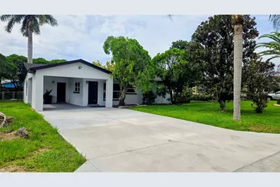 115 15th Avenue SW, Largo, FL 33770 - Photo 13