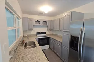 115 15th Ave SW, Largo, FL 33770 - Photo 3