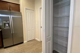 1706 Trailwater St, Ruskin, FL 33570 - Photo 9