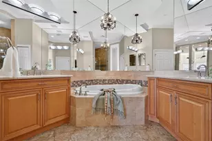 5531 Cannes Cir, Sarasota, FL 34231 - Photo 45