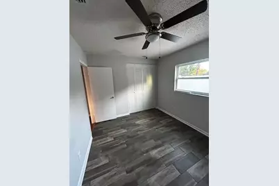 7003 Baywood Court, Tampa, FL 33615 - Photo 11