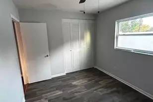 7003 Baywood Ct, Tampa, FL 33615 - Photo 11