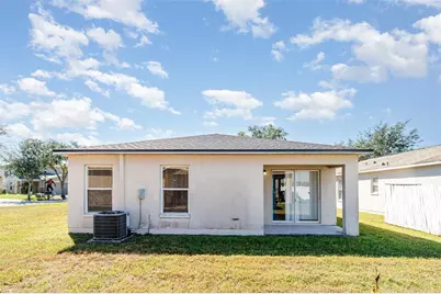 7861 Carriage Pointe Drive, Gibsonton, FL 33534 - Photo 15