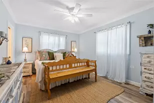 1330 Snell Isle Blvd NE, Saint Petersburg, FL 33704 - Photo 25