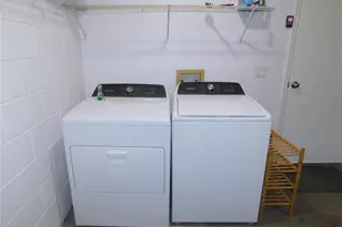 3650 Fremantle Dr, Palm Harbor, FL 34684 - Photo 15