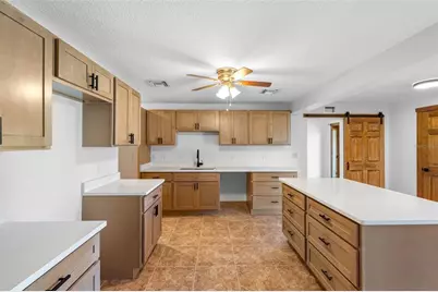 11401 Thonotosassa Road, Thonotosassa, FL 33592 - Photo 19