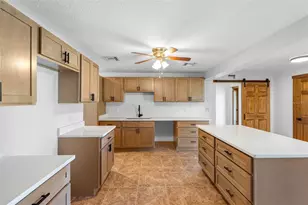 11401 Thonotosassa Rd, Thonotosassa, FL 33592 - Photo 19