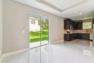 300 N Lemon Avenue, Brooksville, FL 34601 - Photo 17