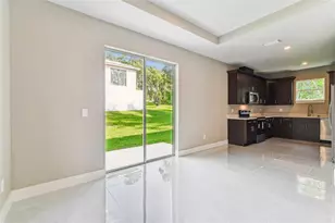 300 N Lemon Ave, Brooksville, FL 34601 - Photo 17