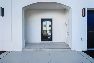 4364 Cambio Gdns Ct, Tampa, FL 33610 - Photo 55