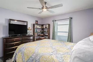 813 18th Ave SE, Ruskin, FL 33570 - Photo 23