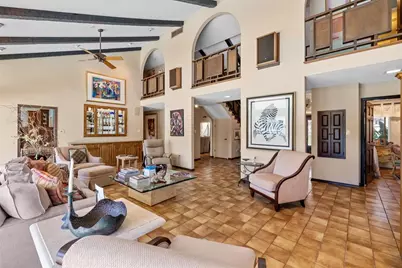 4922 W Bay Way Place, Tampa, FL 33629 - Photo 9