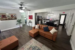 16903 Hanna Rd, Lutz, FL 33549 - Photo 15