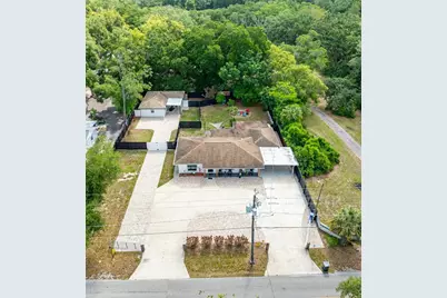 16903 Hanna Road, Lutz, FL 33549 - Photo 3