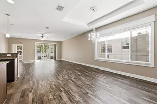 2506 W Ivy St, Tampa, FL 33607 - Photo 9