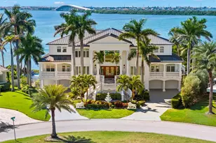 6199 54th St S, Saint Petersburg, FL 33715 - Photo 1