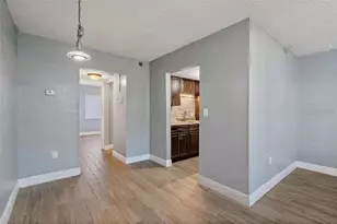 379 47th Ave N, Saint Petersburg, FL 33703 - Photo 15