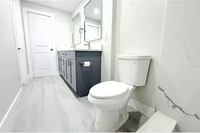 7809 Dover Court N, Saint Petersburg, FL 33709 - Photo 9