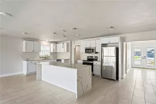 516 Crystal Dr, Madeira Beach, FL 33708 - Photo 7