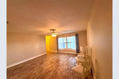 1020 2nd Avenue NW, Largo, FL 33770 - Photo 17