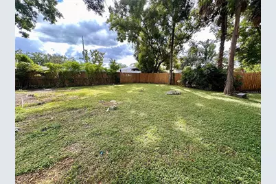 8108 El Portal Drive, Tampa, FL 33604 - Photo 29