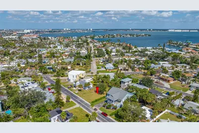 3961 Oleander Way, Saint Pete Beach, FL 33706 - Photo 15