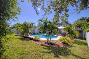 2361 Hawthorne Dr, Clearwater, FL 33763 - Photo 43