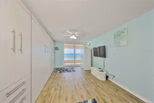 1340 Gulf Blvd, Clearwater Beach, FL 33767 - Photo 17