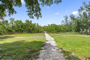1215 Bayshore Dr, Terra Ceia, FL 34250 - Photo 49