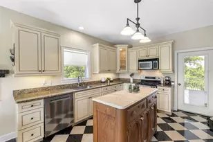 1215 Bayshore Dr, Terra Ceia, FL 34250 - Photo 7