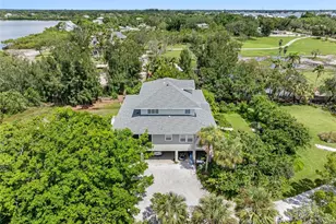 1215 Bayshore Dr, Terra Ceia, FL 34250 - Photo 57