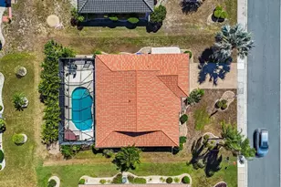 706 Plumbrook Rd, Sun City Center, FL 33573 - Photo 5