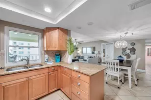 17450 Gulf Blvd, Redington Shores, FL 33708 - Photo 15